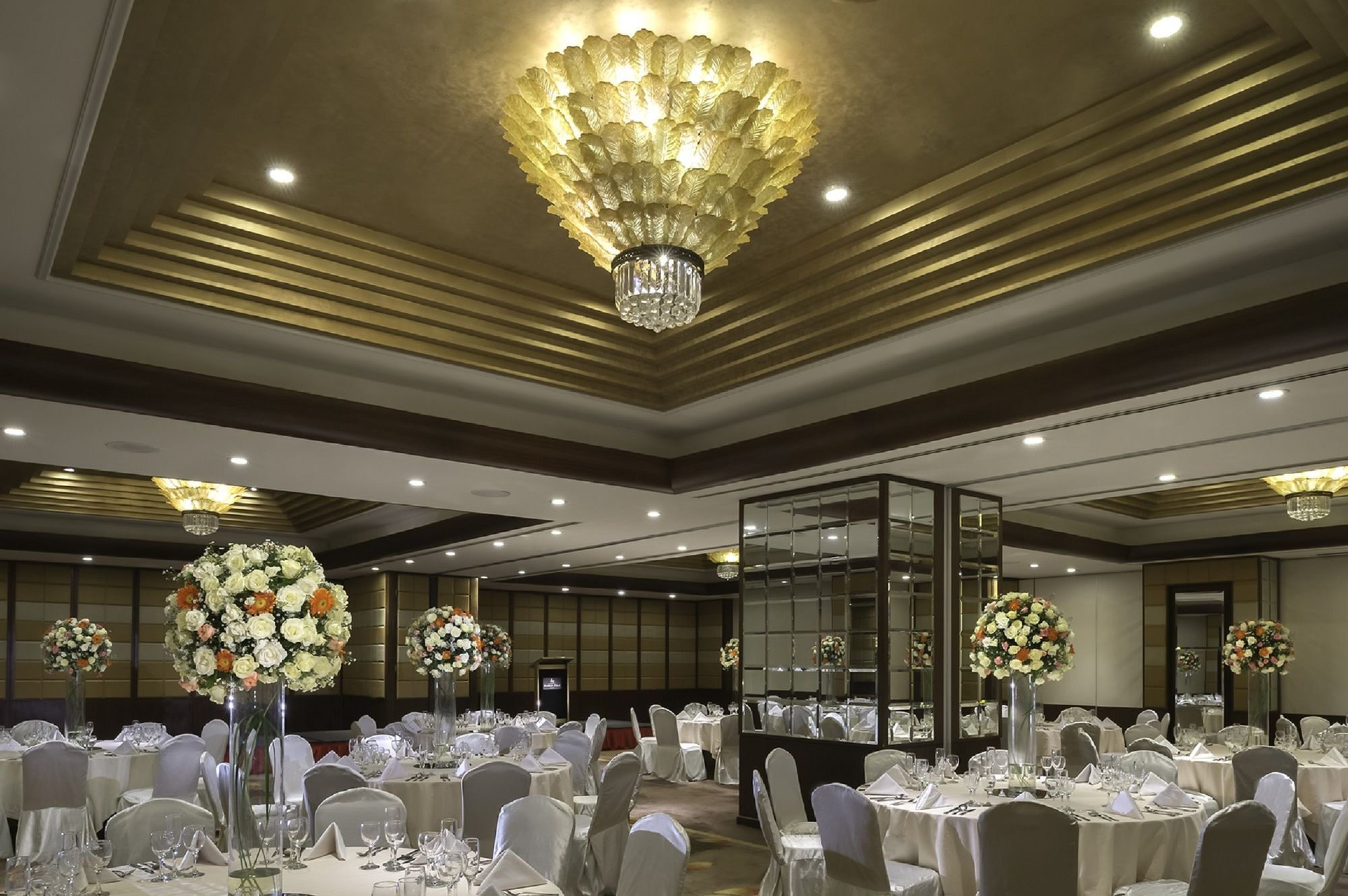 Marco Polo Davao Hotel Exterior foto The ballroom
