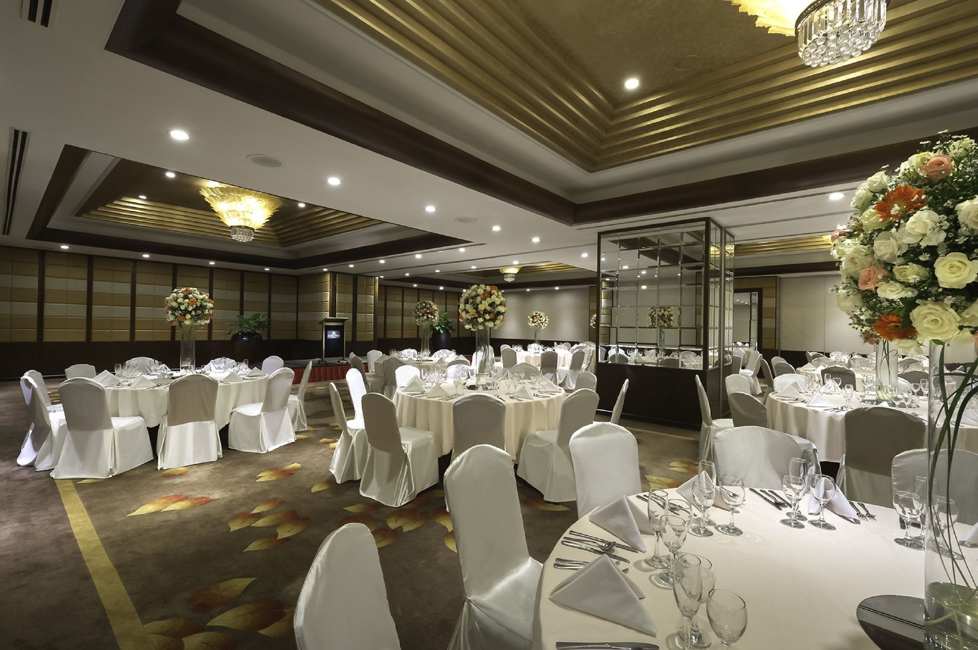 Marco Polo Davao Hotel Exterior foto The ballroom at the hotel