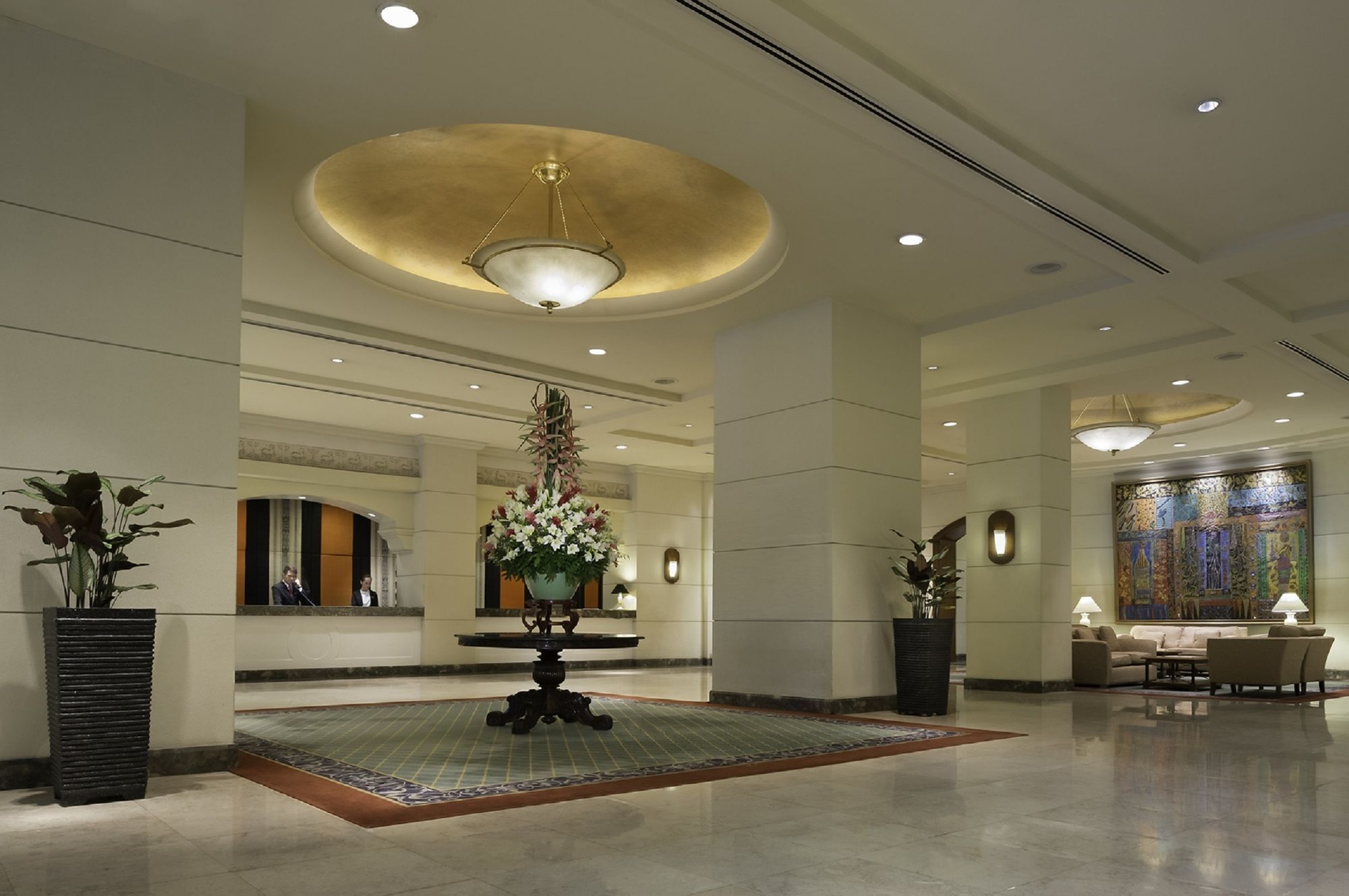 Marco Polo Davao Hotel Exterior foto The lobby of the Taj Bengal